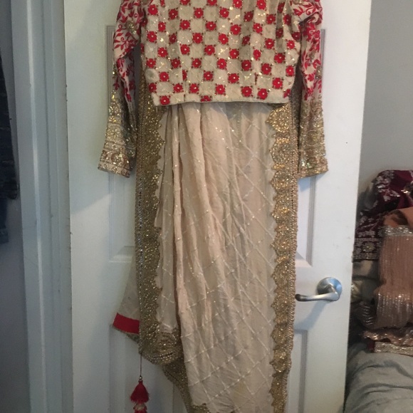 Sharara top and dupatta in cream and red with gold embroidery and beading.Size 8 - Picture 8 of 15